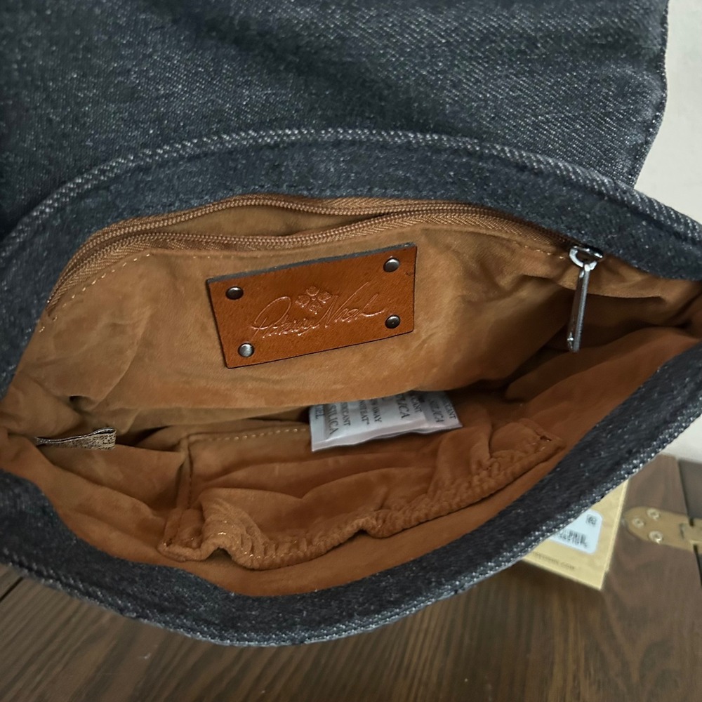Patricia‎ Nash Bonny Quilted Denim Crossbody Bag Black Stone Wash P1509467 NEW - Picture 4 of 9